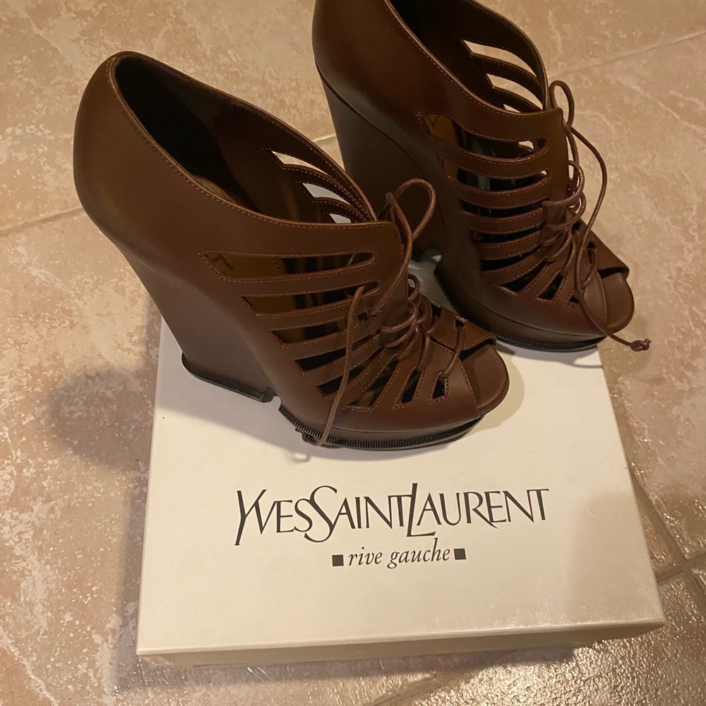 YSL  brown wedges size 38.5